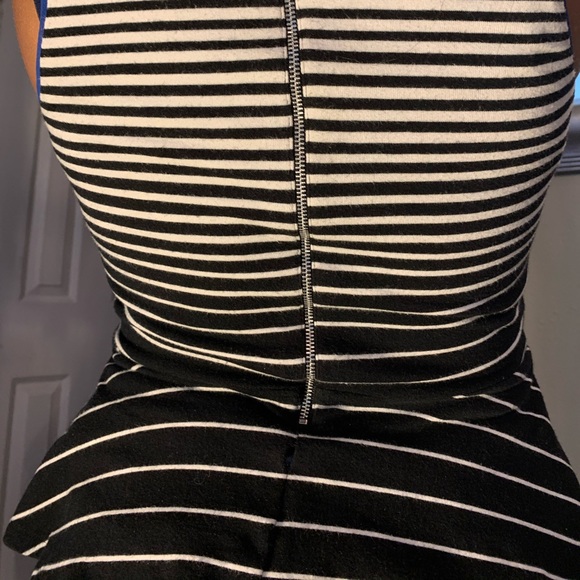 Express striped -zipper -down mini skirt shirt. - Picture 2 of 2